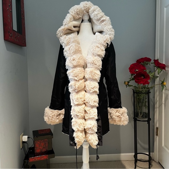 TT Luxe Tiptupu Jackets & Blazers - NEW TT Luxe Warm Plush Hooded Faux Fur Long Coat Anorak Raincoat Black Cream …
